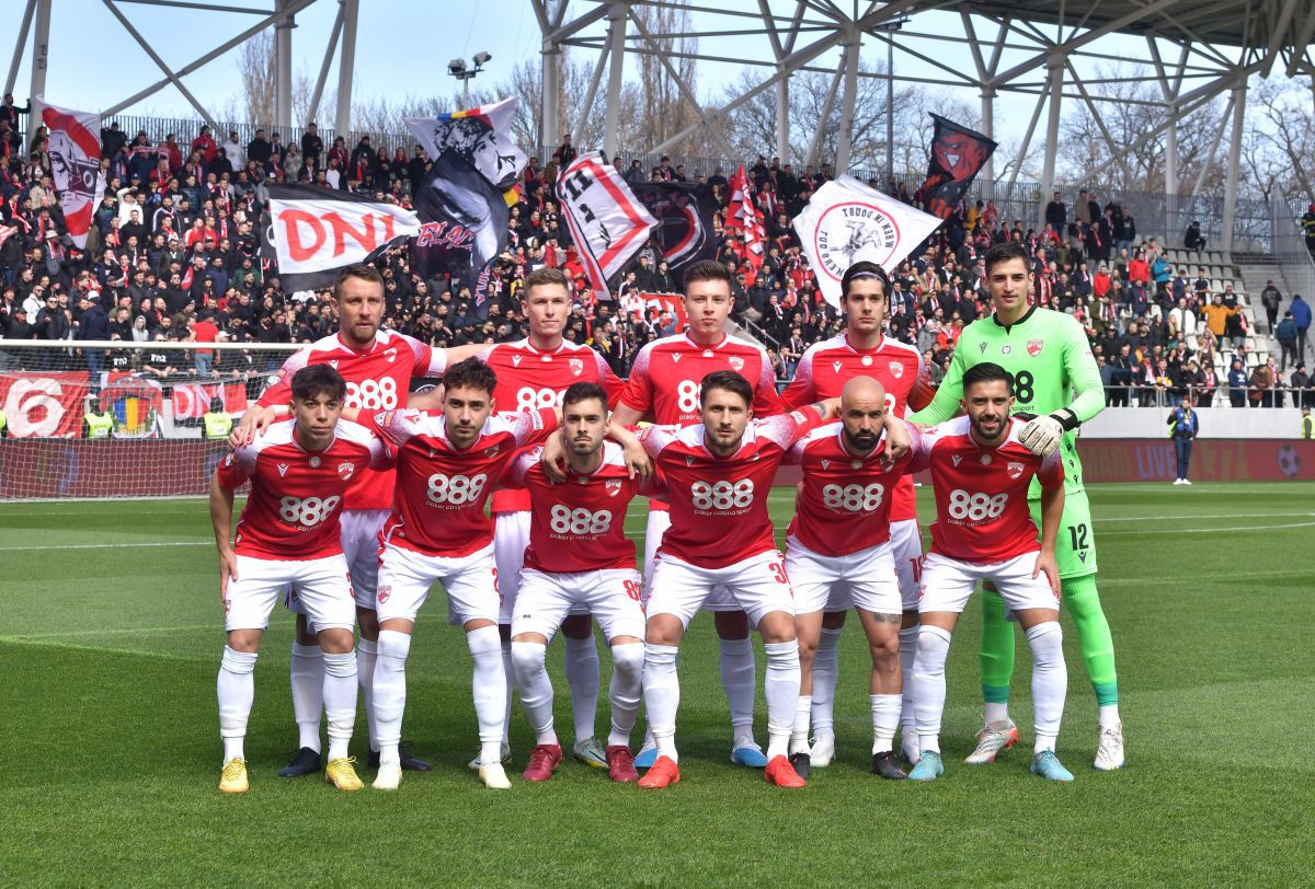 Dinamo - Poli Timișoara, meci