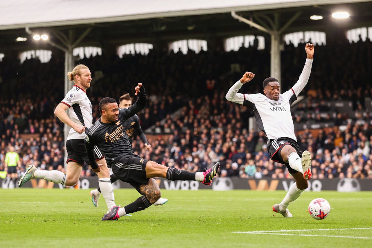 Arsenal, victorie lejeră cu Fulham