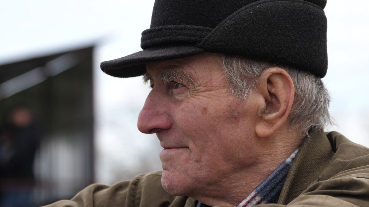 Familia lui Valentin Mihăilă are o echipă în liga a cincea din Dâmbovița » Buffon cu muștar și grataragiul Nelu: „De aici nu pleacă nimeni nepăcălit!”