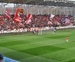 Atmosferă spectaculoasă pe „Arcul de Triumf” » Suporterii de la Dinamo și Poli Timișoara au făcut show
