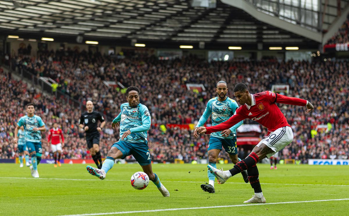 Pierdere importantă pentru Manchester United » Casemiro se va alege cu o suspendare imensă!