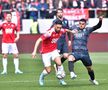 Dinamo - Poli Timișoara » Dani Iglesias (27 de ani, mijlocaș central) a deschis scorul în minutul 45+1, după o serie de greșeli comice în apărarea oaspeților.