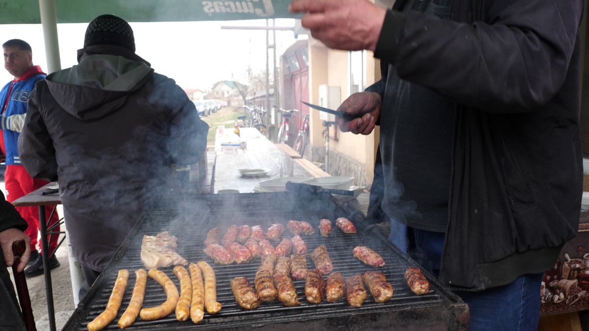 Familia lui Valentin Mihăilă are o echipă în liga a cincea din Dâmbovița » Buffon cu muștar și grataragiul Nelu: „De aici nu pleacă nimeni nepăcălit!”