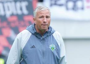Dan Petrescu, eliminat din Liga Campionilor Asiei » Pus la punct de arbitru! + Reacția antrenorului
