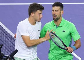 Luca Nardi, italianul care l-a învins pe Novak Djokovic: „Am crescut având un poster cu el în camera mea, încă este pe perete”