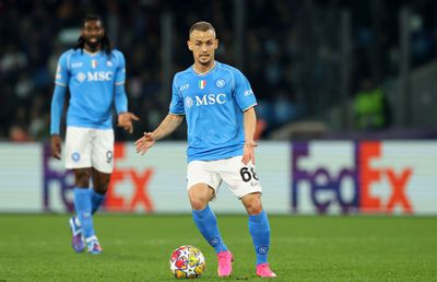 Xavi a „ochit” un jucător de la Napoli, înaintea returului din optimile UEFA Champions League: „Mi-ar plăcea să-l văd la o echipă precum Barcelona”