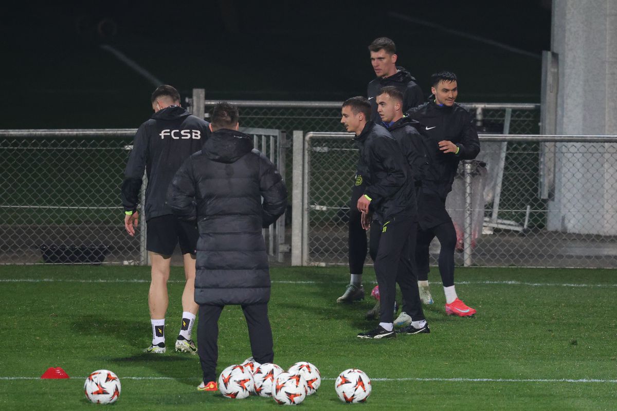 3 detalii de la antrenamentul celor de la FCSB » Schimbarea unui titular în doar 12 ore