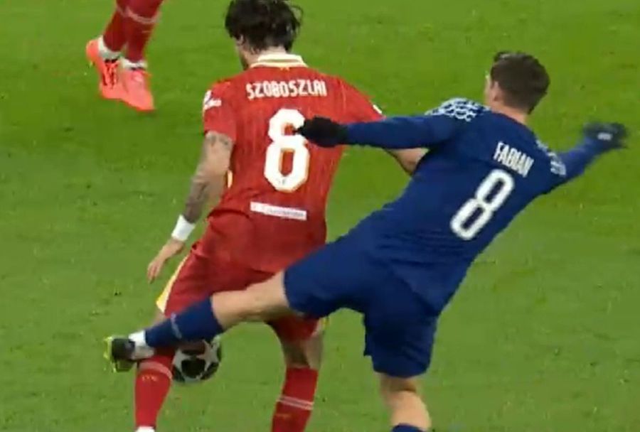 Ce scriu francezii și englezii despre Istvan Kovacs, după cea mai controversată fază din Liverpool - PSG