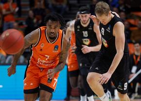 Valencia - U-BT Cluj-Napoca, în „sferturile” Eurocup » Diferență de 17 puncte la pauză