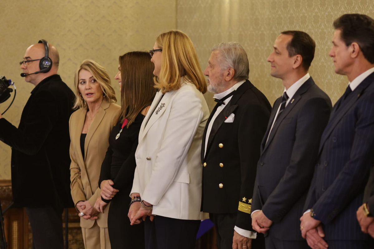 Gică Hagi, discurs printre lacrimi la Cotroceni: „Am muncit 50 de ani pentru acest moment”