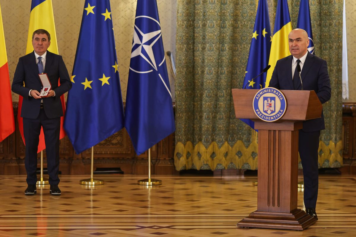 Gică Hagi, decorat la Cotroceni. FOTO: Vlad Chirea (Libertatea)