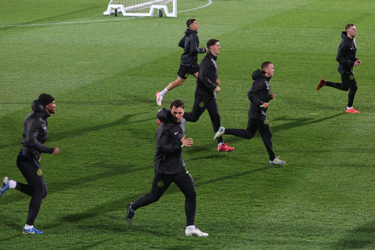 Antrenament oficial FCSB la Lyon