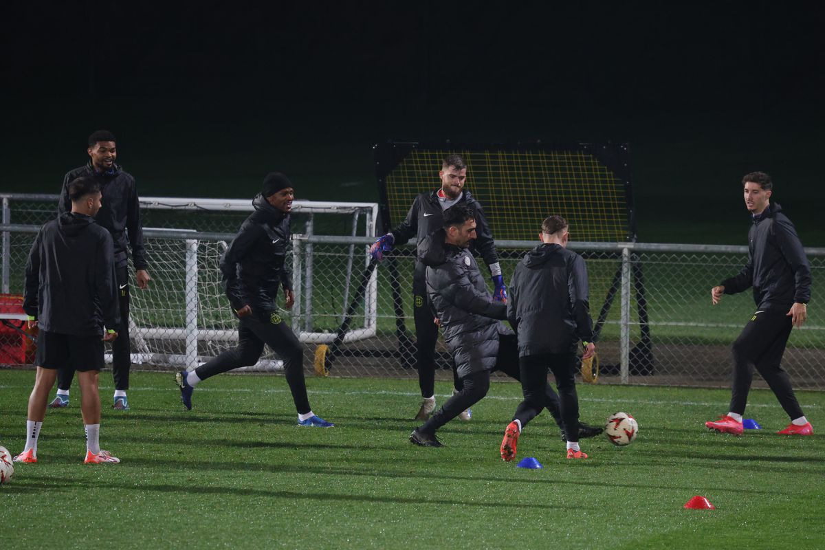 Antrenament oficial FCSB la Lyon