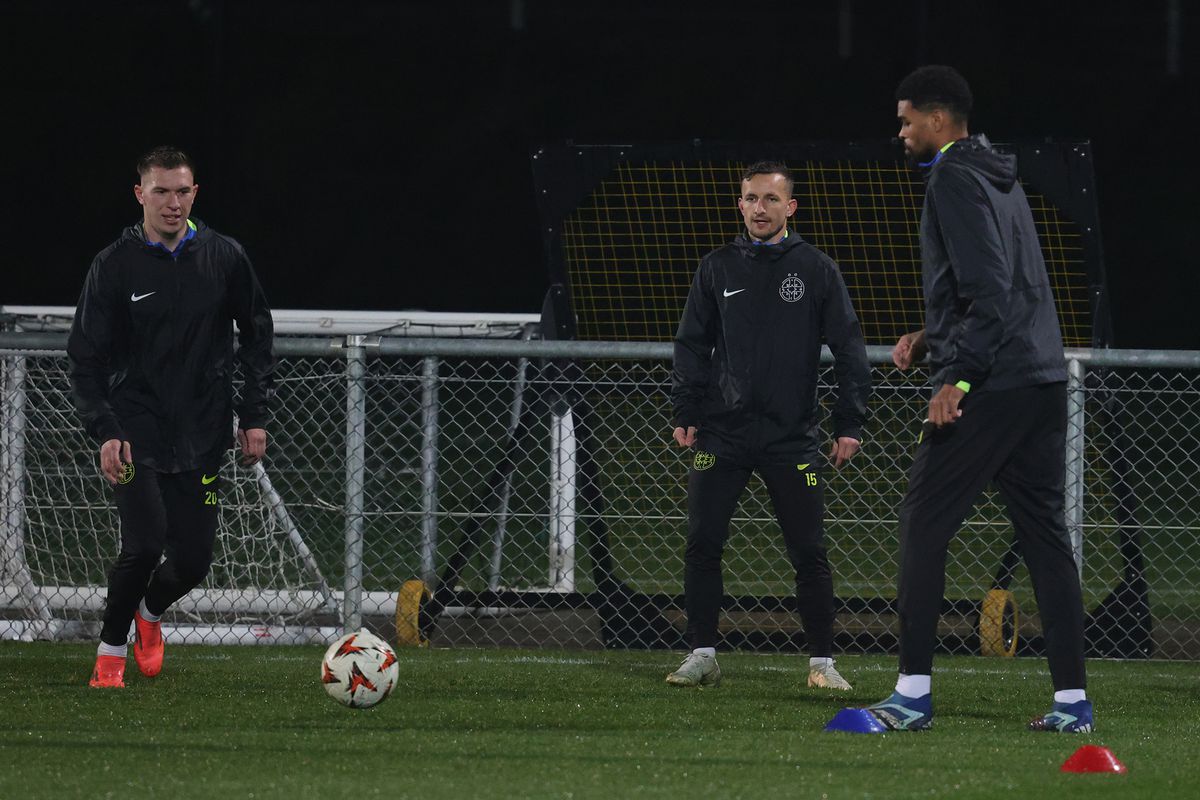 Antrenament oficial FCSB la Lyon