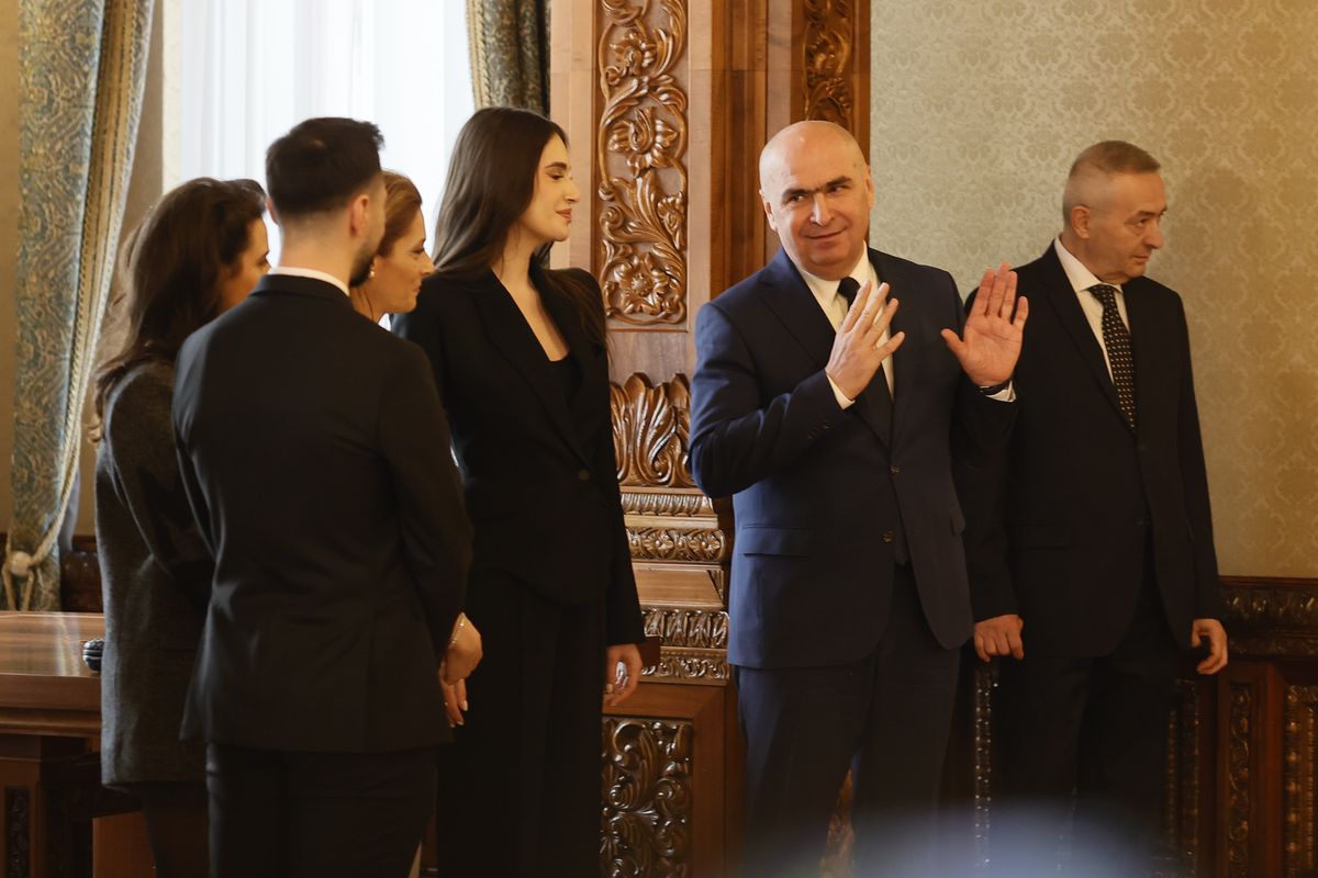 Simona Halep, apariție rară, la ceremonia lui Gică Hagi » Detaliul interesant remarcat la fosta campioană