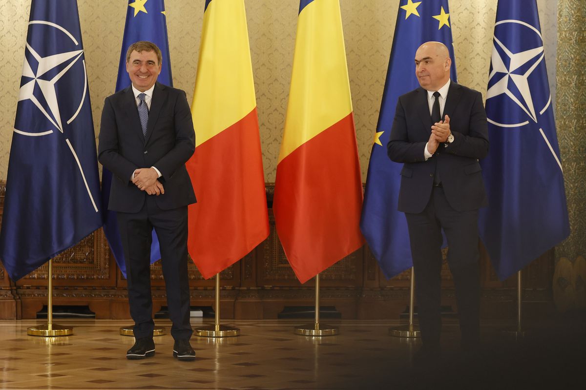 Simona Halep, apariție rară, la ceremonia lui Gică Hagi » Detaliul interesant remarcat la fosta campioană