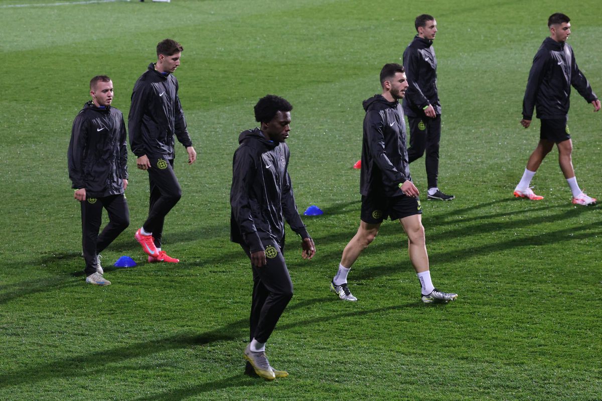 3 detalii de la antrenamentul celor de la FCSB » Schimbarea unui titular în doar 12 ore