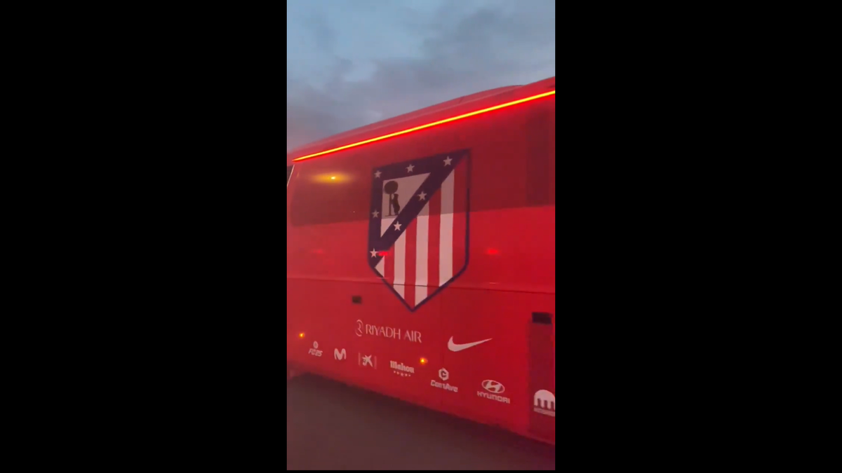 Imagini de la sosirea celor de la Atletico pentru meciul cu Real