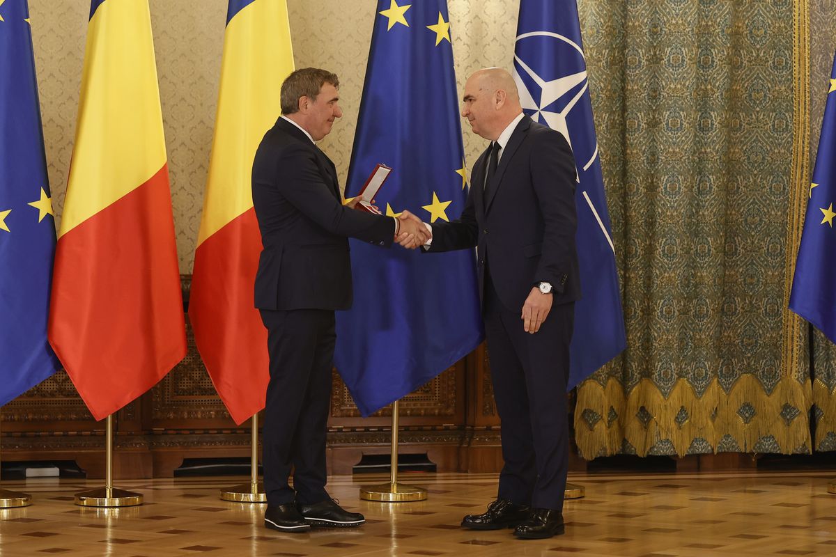 Simona Halep, apariție rară, la ceremonia lui Gică Hagi » Detaliul interesant remarcat la fosta campioană