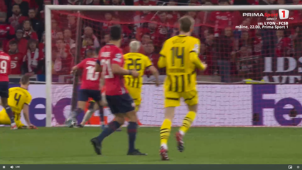 Golul primit de Kobel în Lille - Dortmund