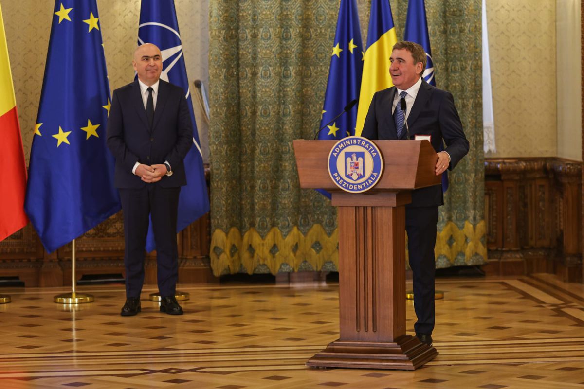 Gică Hagi, decorat la Cotroceni. FOTO: Vlad Chirea (Libertatea)