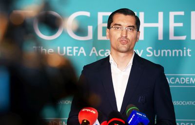 FRF instituie „taxa pe șmecherie”! Furie în Liga 1: „7,6 milioane de euro din fondurile UEFA sunt împărțite aberant” + FCSB vizează bani la care nu are dreptul!