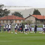 Imagini de la antrenamentul oficial al lui Olympique Lyon FOTO: Ionuţ Iordache (foto)