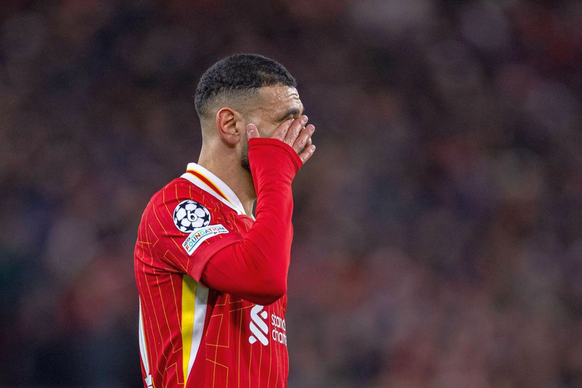 La pământ! Cum a fost surprins Mohamed Salah, la câteva minute după ce Liverpool a fost eliminată de PSG