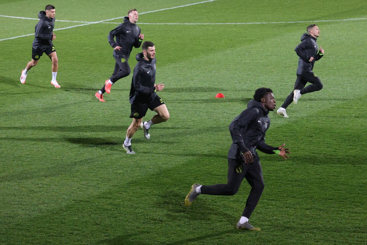 Antrenament oficial FCSB la Lyon