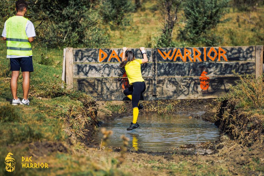 Probe tari la Dac Warrior 2025. Competiția cu obstacole care îți testează limitele