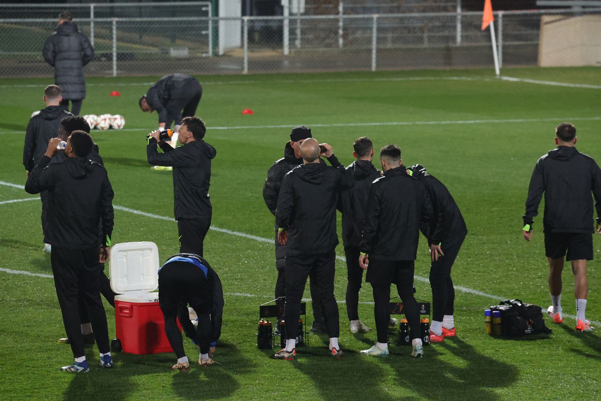 Antrenament oficial FCSB la Lyon
