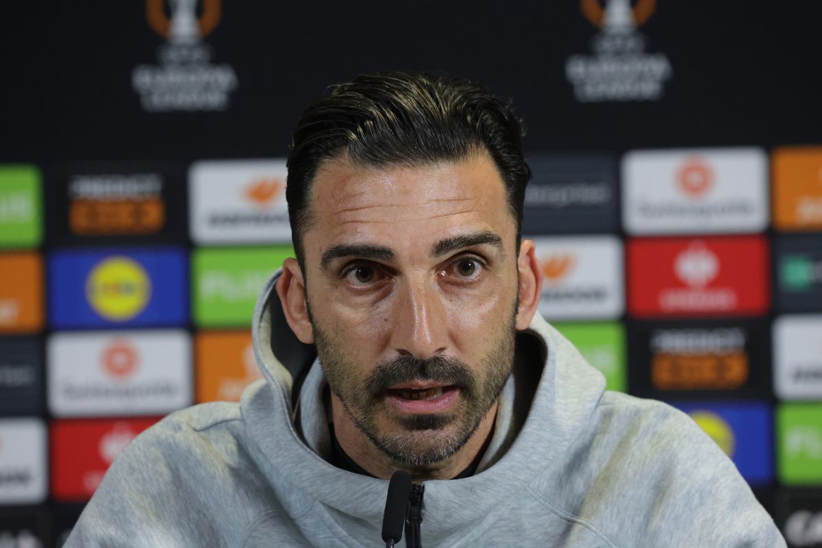 The Big Boss » Elias Charalambous, peste Reghecampf și Olăroiu la FCSB: „Nu eu fac transferurile, dar vă spun 3 jucători care îmi plac din Superliga”