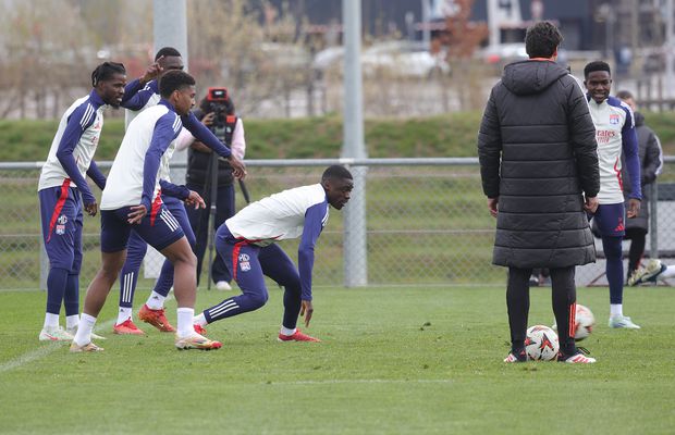 Voie bună, dar și concentrare în rândul francezilor » Ce s-a întâmplat la antrenamentul de dinainte de Lyon - FCSB
