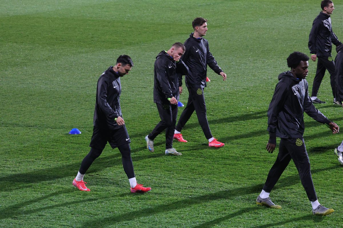 3 detalii de la antrenamentul celor de la FCSB » Schimbarea unui titular în doar 12 ore
