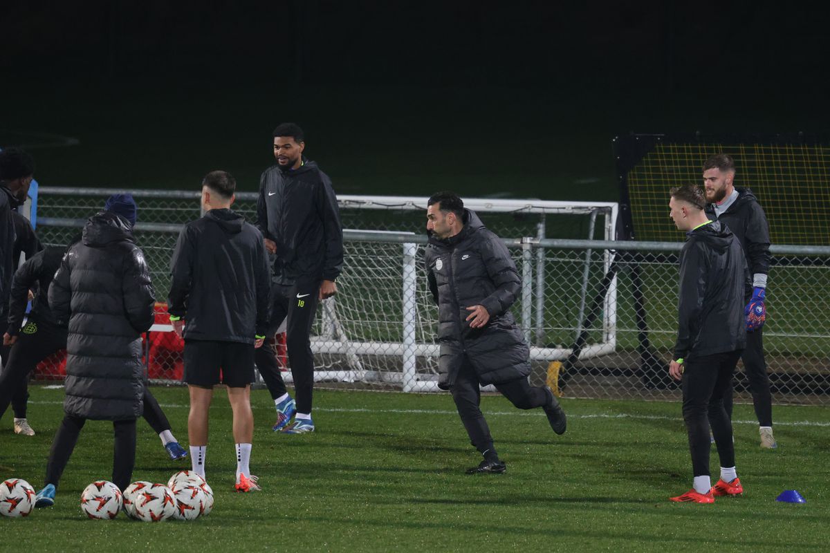 Antrenament oficial FCSB la Lyon