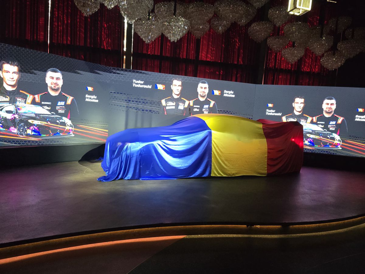 Prima echipă complet românească din GT4 și-a prezentat mașina pentru 2025 într-un club din București » Cum arată modelul BMW M4 GT4 EVO