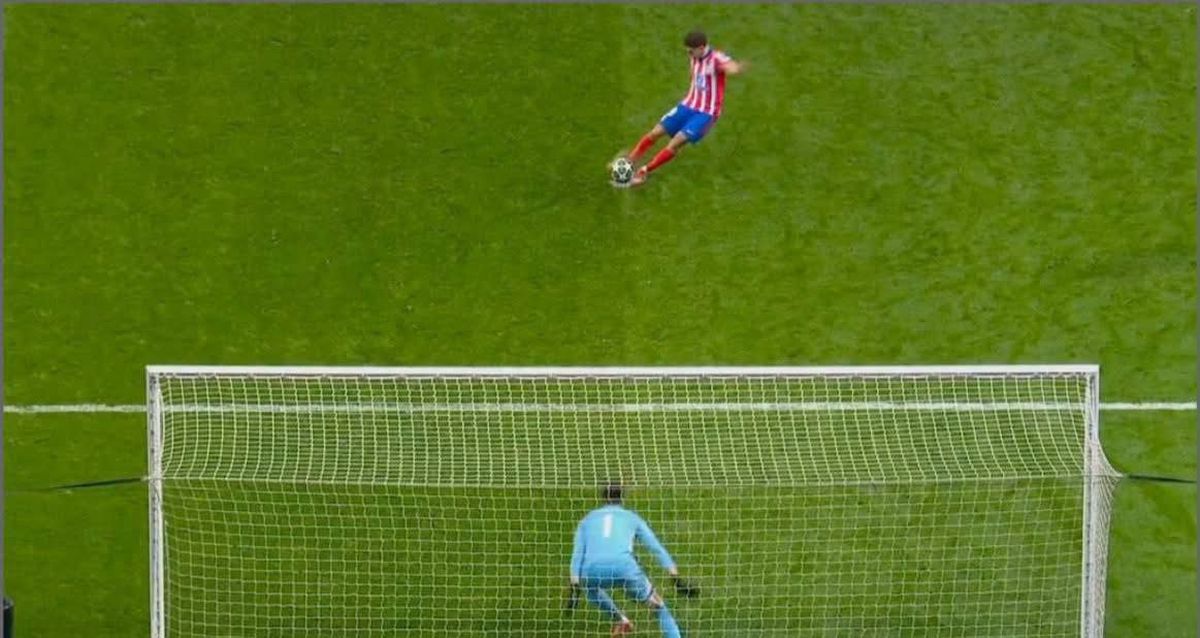 Julian Alvarez atinge mingea cu ambele picioare la penalty-uri, iar Real Madrid trece de Atletico