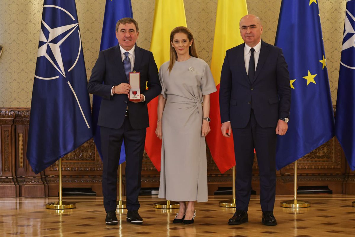 Incredibil cât costă autobiografia lui Gheorghe Hagi: „Așteptarea a luat sfârșit” » Suma exorbitantă pentru precomandă