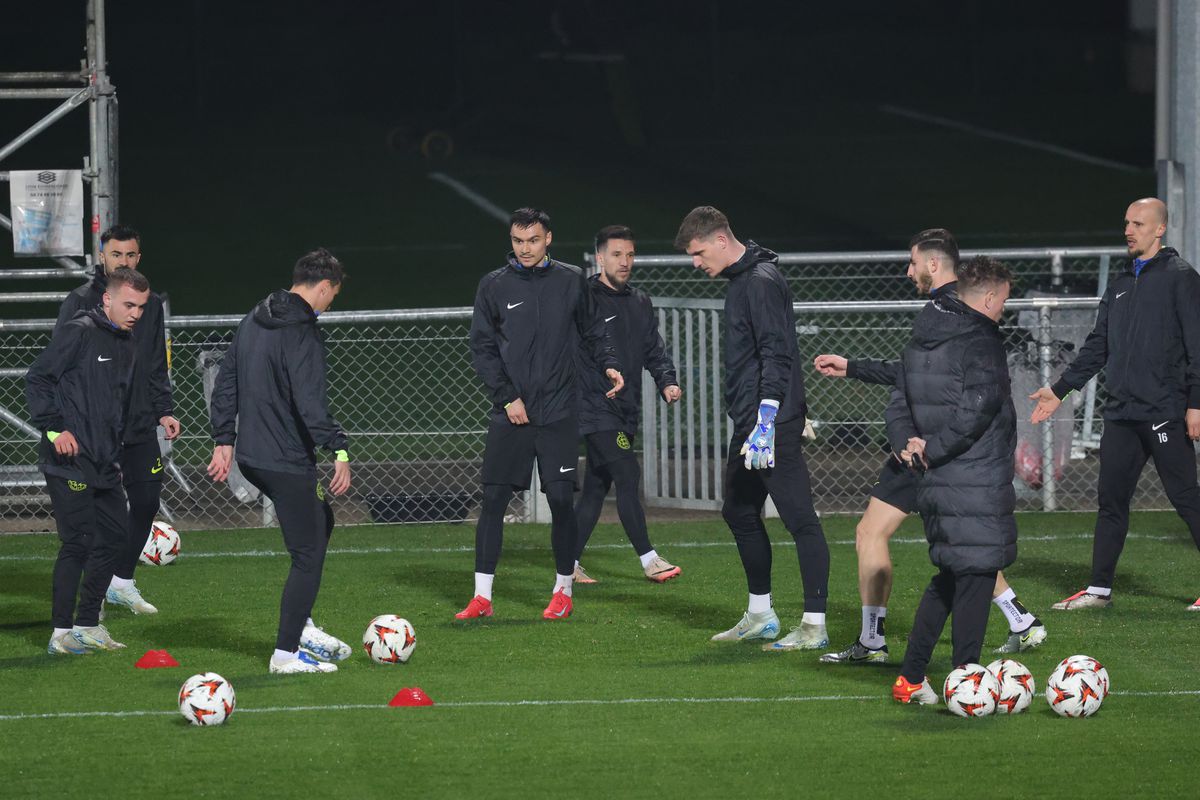 Antrenament oficial FCSB la Lyon