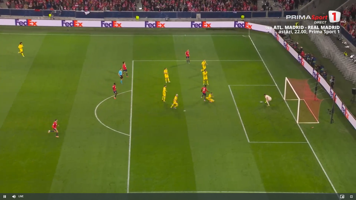 Golul primit de Kobel în Lille - Dortmund