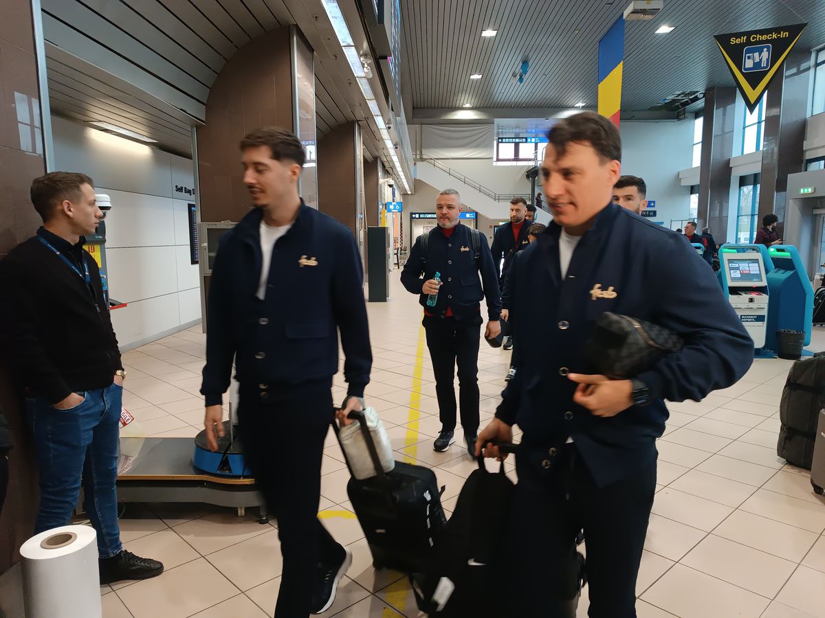 A rămas la București! FCSB a decolat spre Lyon fără titularul anunțat de Becali » MM Stoica l-a luat tare: „Ce faci, mă, dormi în seara asta?!”