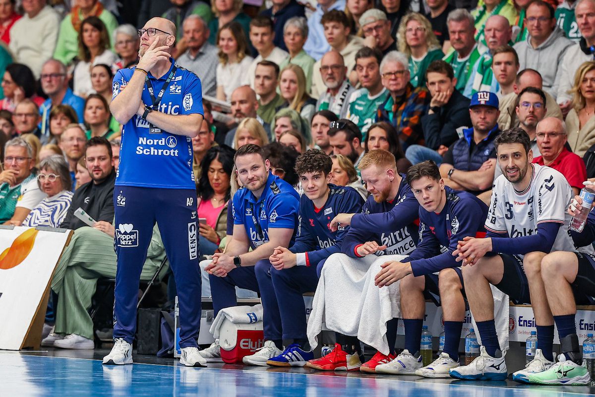 Un tânăr român a fost pe listă la un meci din campionatul Germaniei la doar 17 ani » A fost rezerva triplului campion mondial