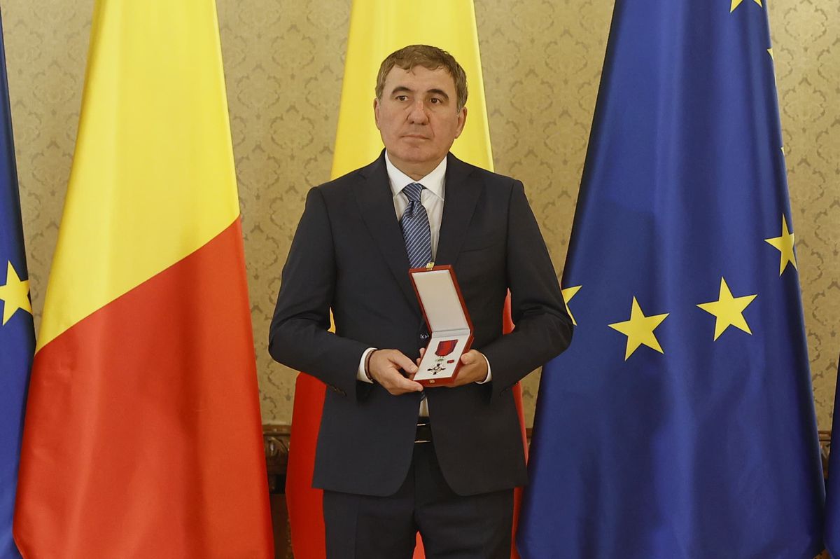 Simona Halep, apariție rară, la ceremonia lui Gică Hagi » Detaliul interesant remarcat la fosta campioană