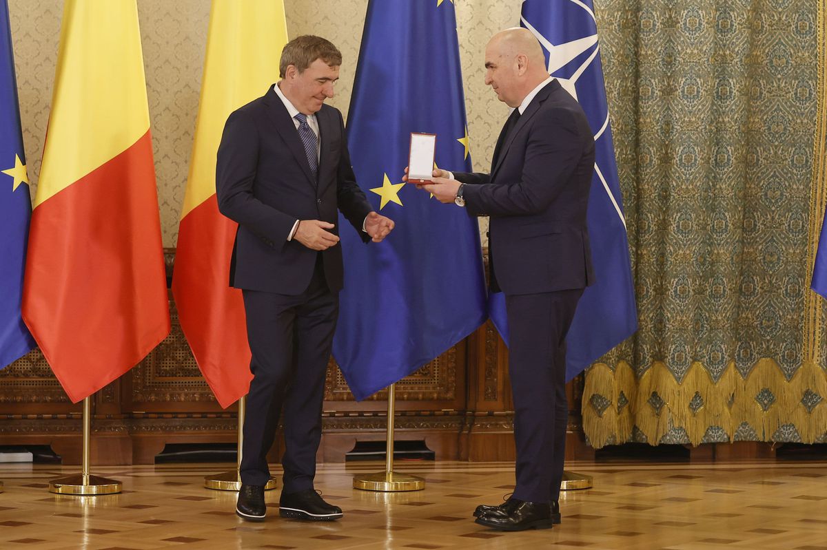 Simona Halep, apariție rară, la ceremonia lui Gică Hagi » Detaliul interesant remarcat la fosta campioană