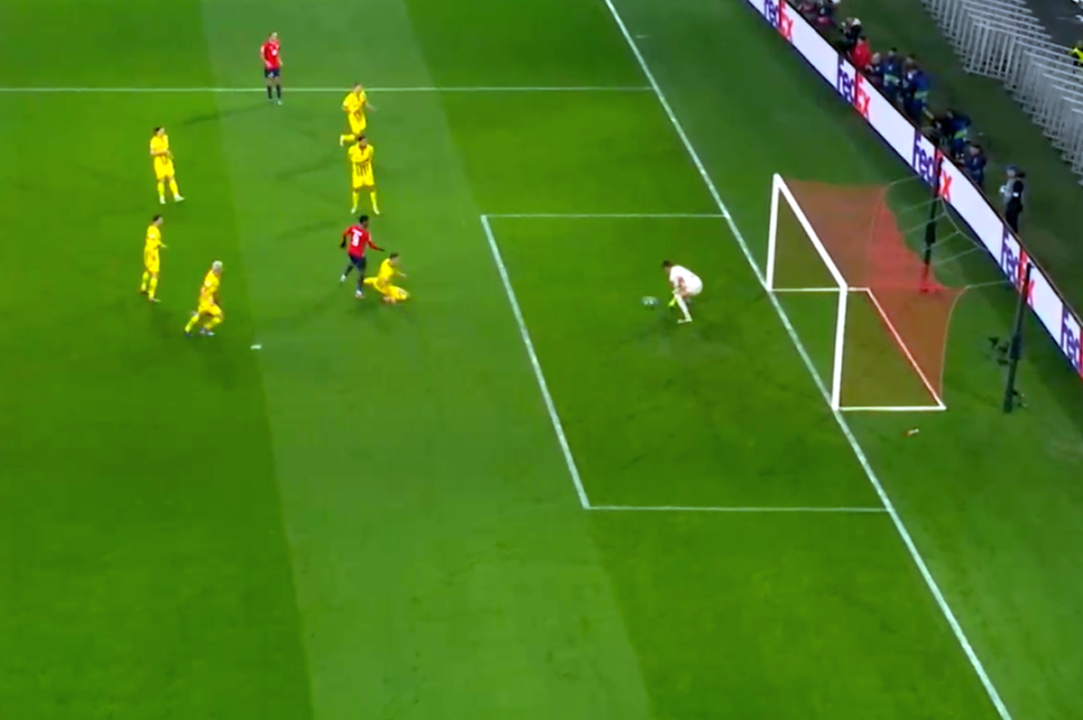 Gafă imensă în Lille - Dortmund! » Portarul și-a trădat echipa într-un mod absolut comic