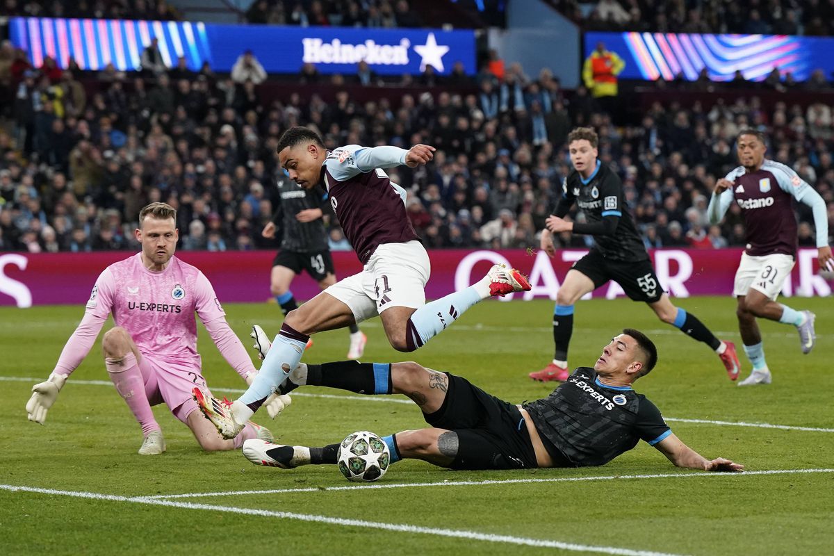 Final în Aston Villa - Club Brugge » Victorie fără drept de apel și calificare în sferturi + Urmează PSG