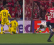 Golul primit de Kobel în Lille - Dortmund