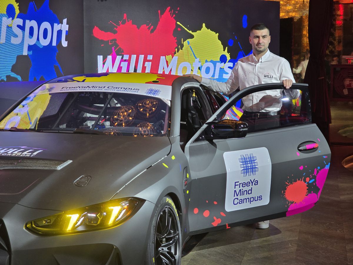 Prima echipă complet românească din GT4 și-a prezentat mașina pentru 2025 într-un club din București » Cum arată modelul BMW M4 GT4 EVO