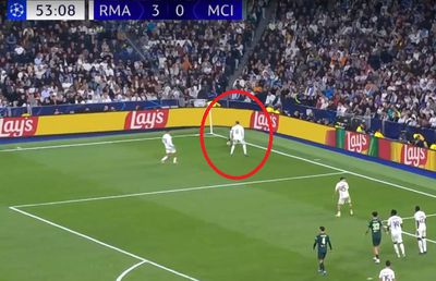 Moment SF în Real - City » Jeremy Doku a dispărut de pe transmisiunea TV, în plin duel cu Valverde: „Trăim într-o simulare?!”