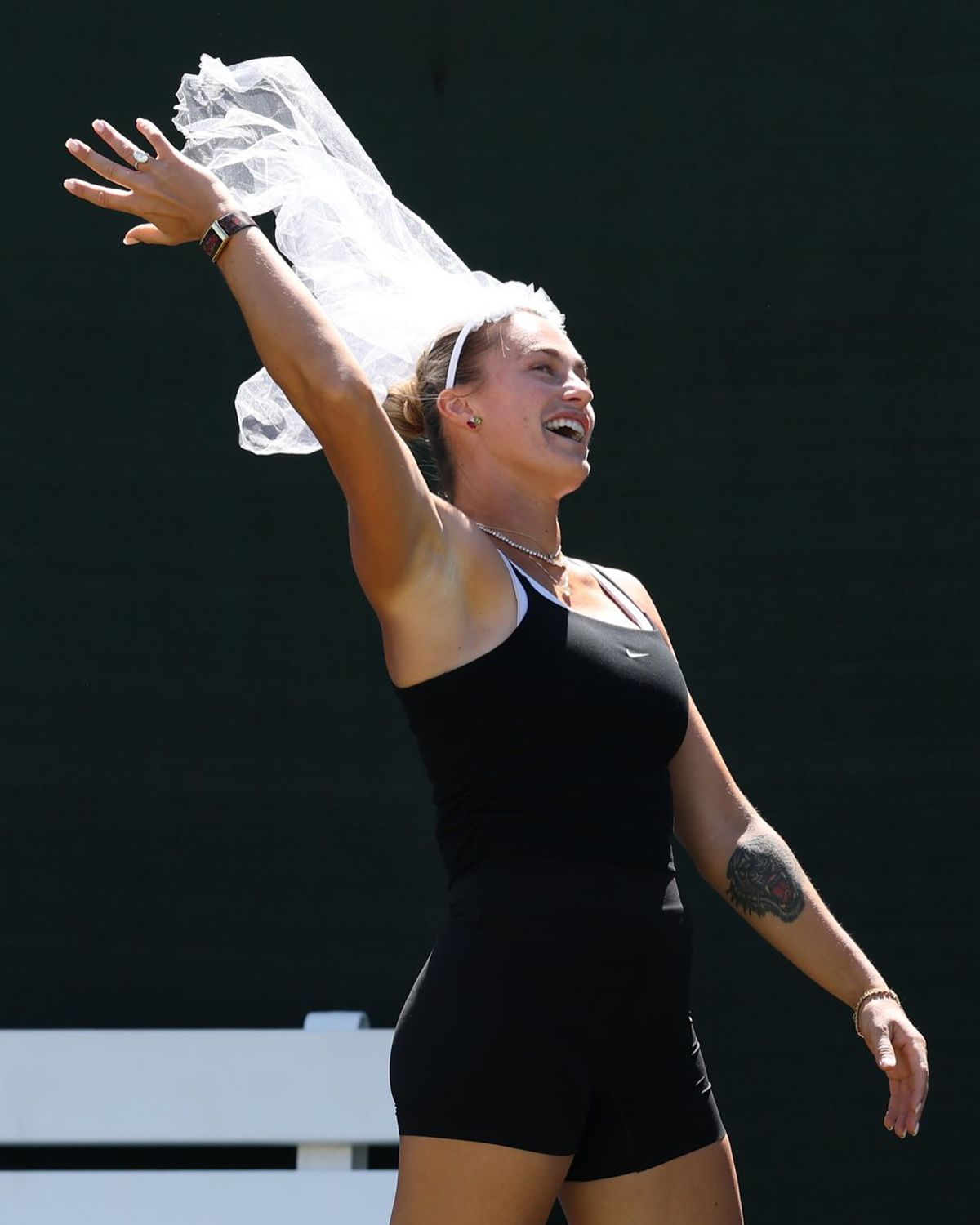 Aryna Sabalenka a apărut cu voal de mireasă la Indian Wells // foto: Instagram